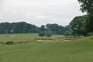 Old Town Club 14th Approach